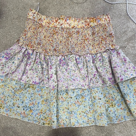 Skirt - Picture 1 of 2